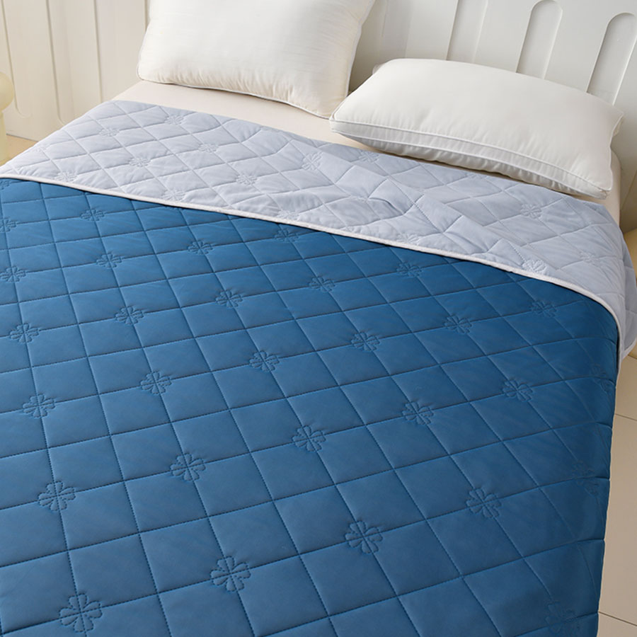 Ultra-Soft Summer Cooling Blan - Cooling Blanket Hot Sleepers review and price